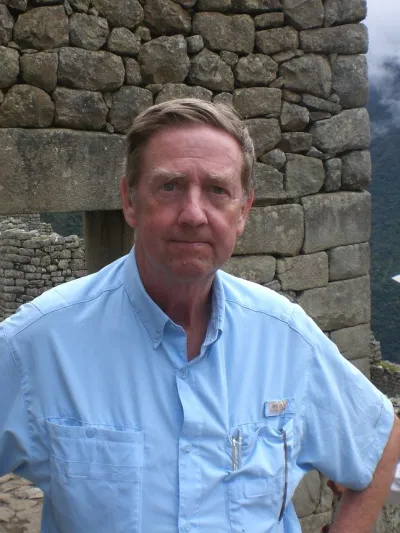 Carl Schoen Headshot