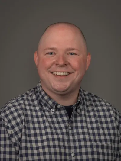 Headshot of Professor Rob Eckard.