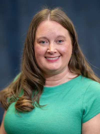 Samantha Pearson headshot
