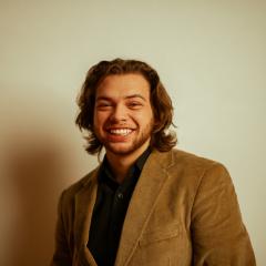 Andrew Kroll Headshot