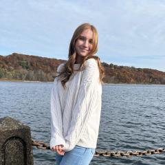 Katelyn Muszalski Headshot