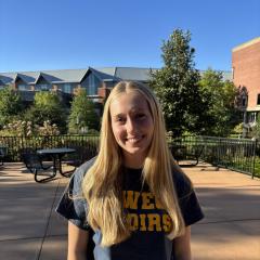 Madelyn Puhrmann outside smiling