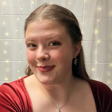 Alexis Folz, peer mentor and tutor