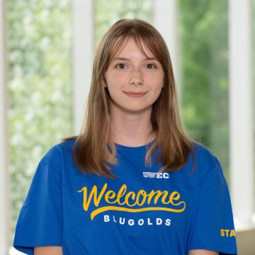 Photo of Lyssa Buhl