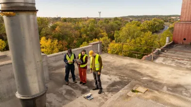 ENPH students on Banbury roof