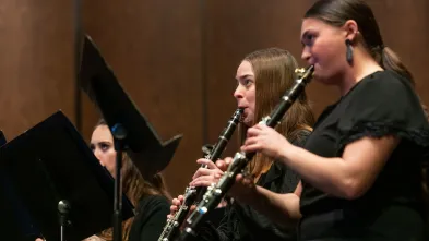 clarinet players in rehearsal