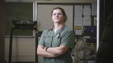 Nik Carpenter in KINS lab