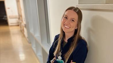 Marnie Britton grad portrait