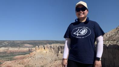 Honors student Nguyen stands tall on an immersion hike