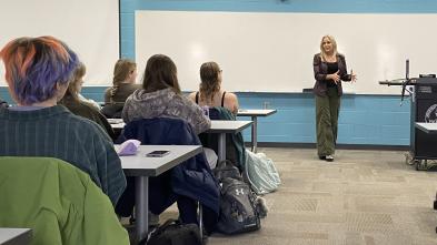 Michelle Markquart Eau Claire Sober Living talks to psychology class