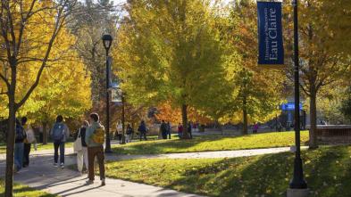 Students walking outdoors on UW-Eau Claire campus