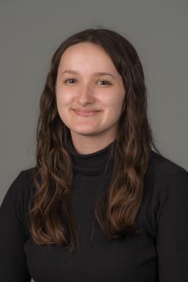 Maddie Mueller
