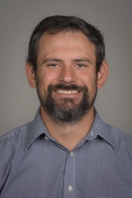 Professional portrait of Joseph Petefish