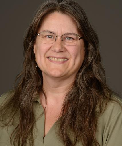 Shelle Gholson headshot