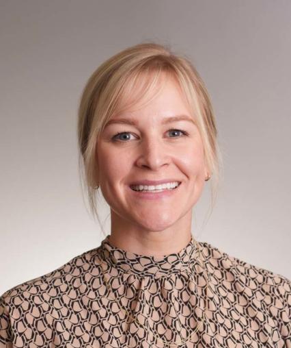 Jessica Alstead Headshot
