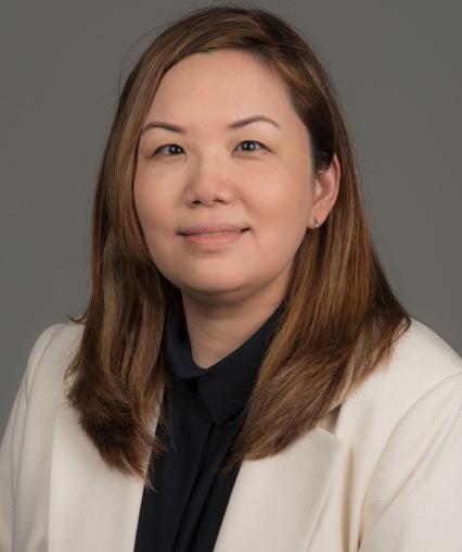Lisa Lee headshot