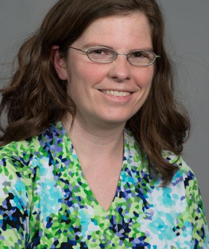 Laura Dunbar headshot