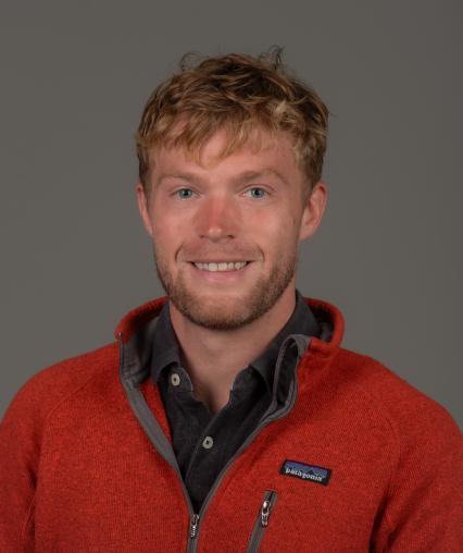 Headshot of Zach Meyers