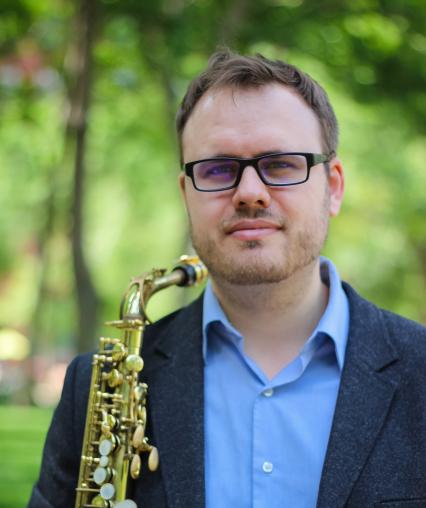 Aaron Hedenstrom Headshot