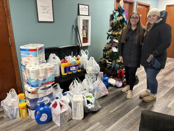 Marshfield nursing students deliver wish-list items