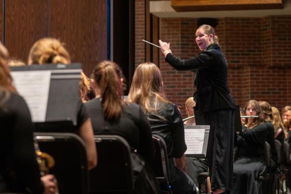 Kara Metzger directing band 