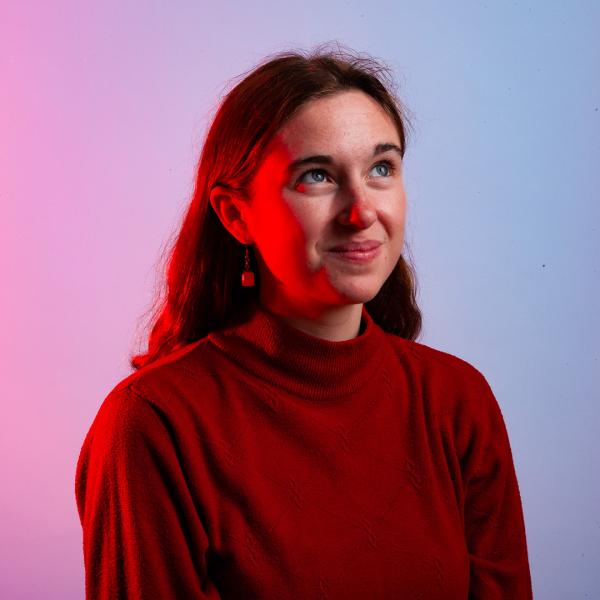 Headshot of Carrie Schwartz