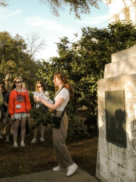 Faith Oldenburg, right, educating Civil Rights Pilgrimage participants 