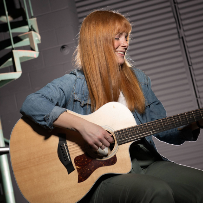 Guitarist backstage of the Riverside Theatre