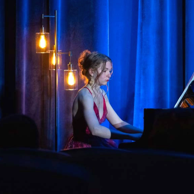 2024 Viennese Ball Pianist