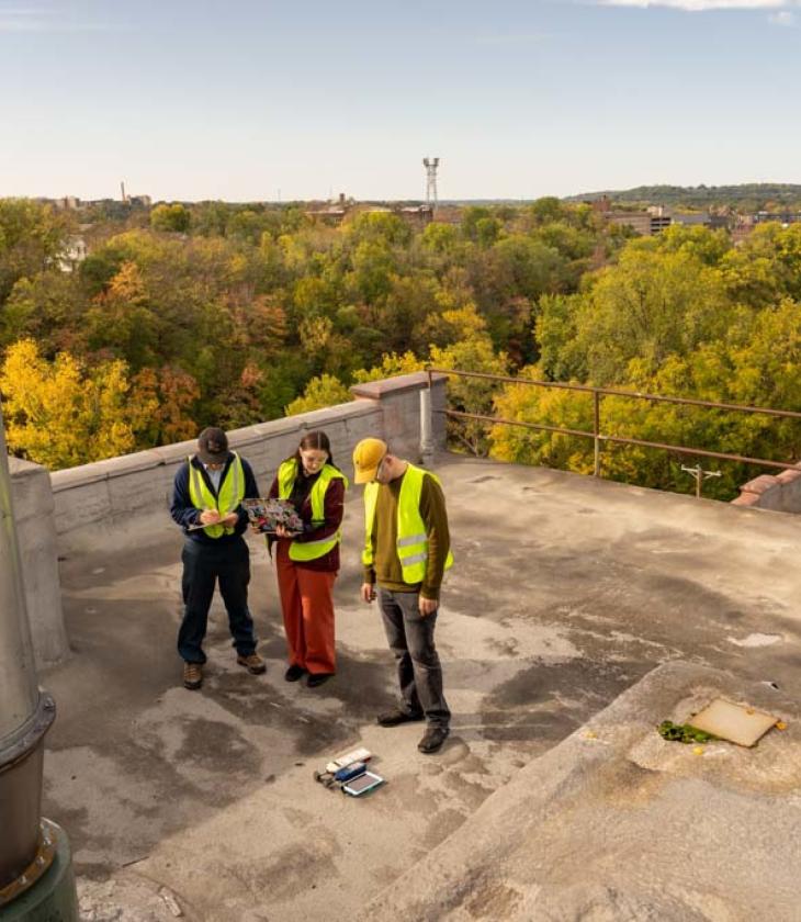 ENPH students on Banbury roof