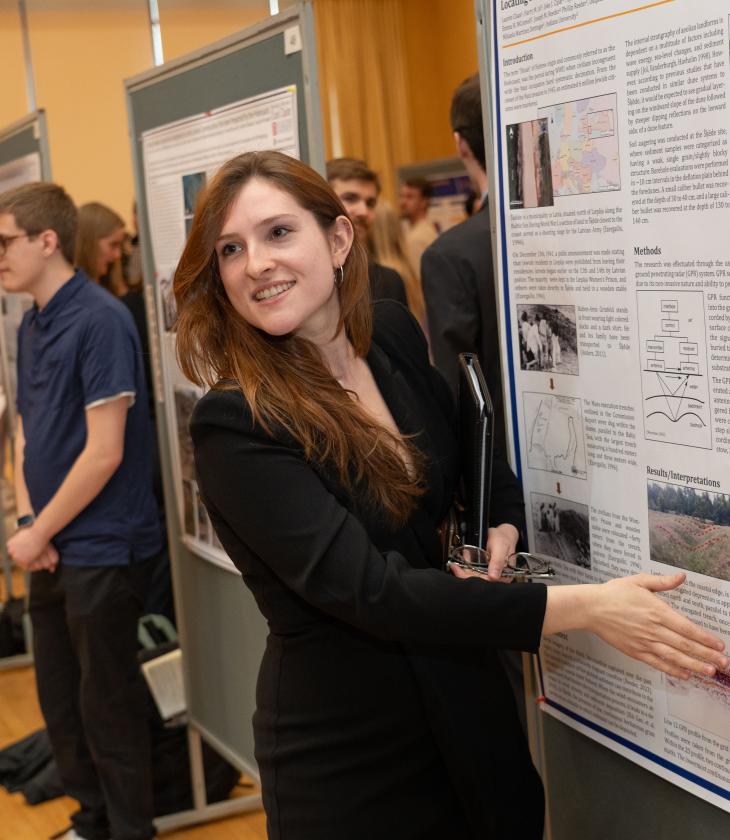 Geography student presents their research at CERCA.