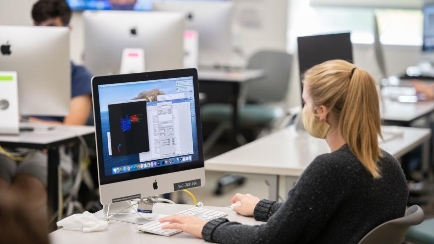 students at computer 