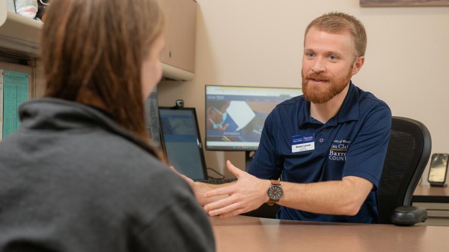 Shawn Larson at UWEC-BC advising a student