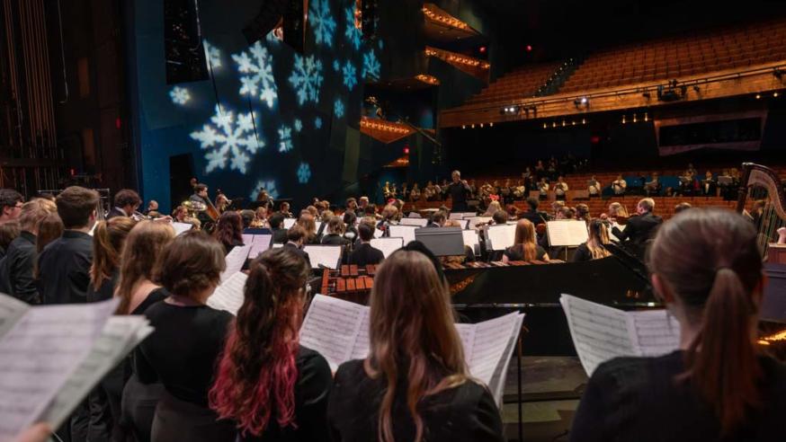 students on stage in Pablo RCU theater Holiday Concert 