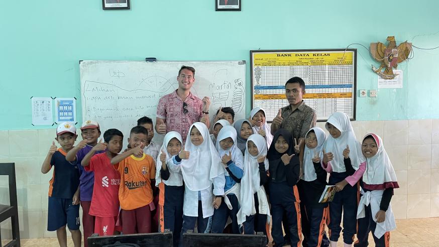 Martin Kocher, COB, in Indonesia elementary school