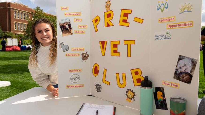 Pre-Veterinary Medicine | UW-Eau Claire