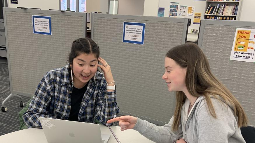 Peer tutoring session in the Academic Skills Center 