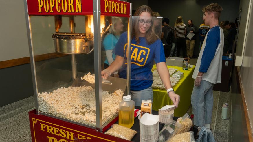popcorn machine