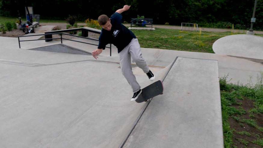 skateboarder at Boyd Park