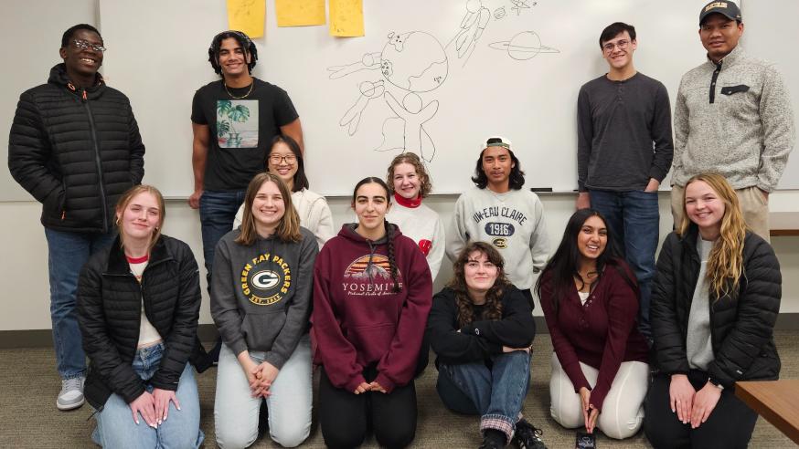 Group of students that participated in the Leadership Seminar Series posing as a group.