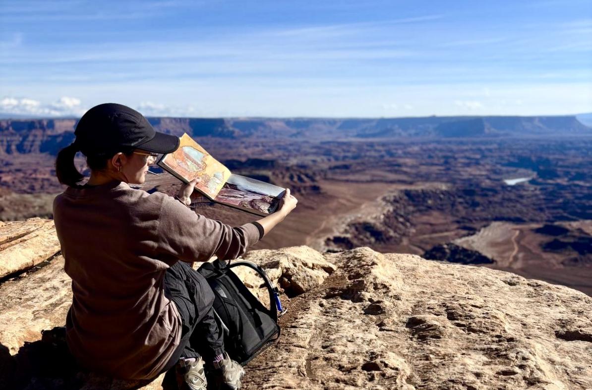 Olivia Bishop looks out over Georgian Canyon