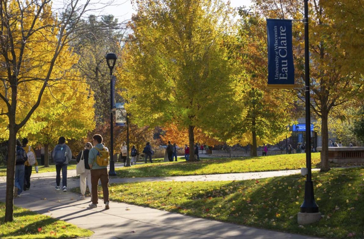 Students walking outdoors on UW-Eau Claire campus