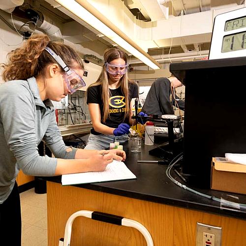 students in GLogowski lab 